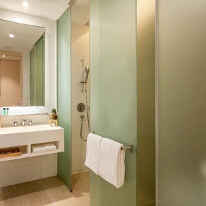 Hotel Oasia Hotel Novena cazare Singapore