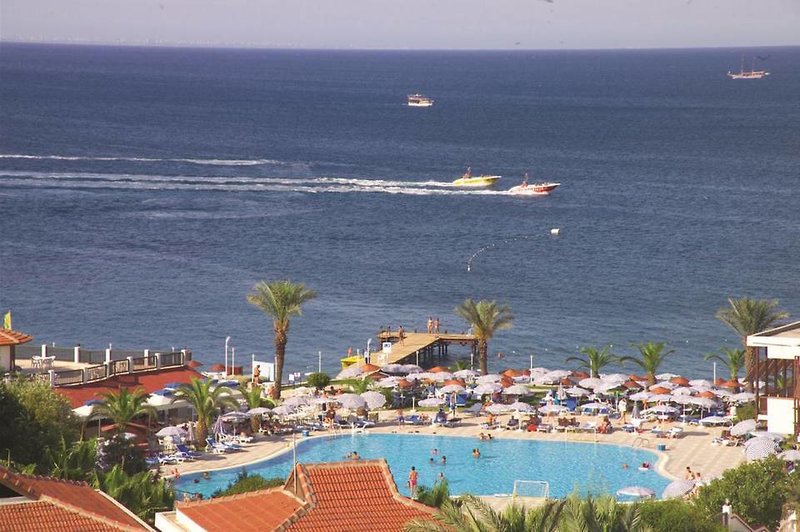 dal travel Rox Resort