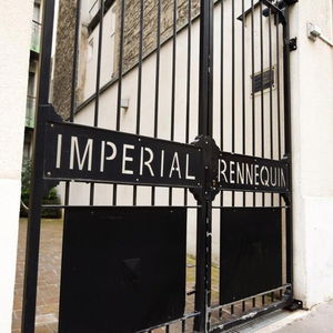 Hotel Residhotel Imperial Rennequin cazare Paris