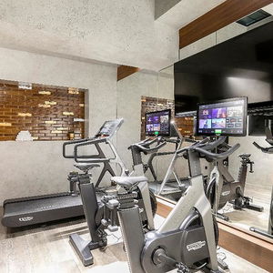 Hotel Card Hotel cazare Paris