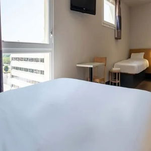 Hotel B&B Hôtel Grenoble Centre Alpexpo cazare Grenoble