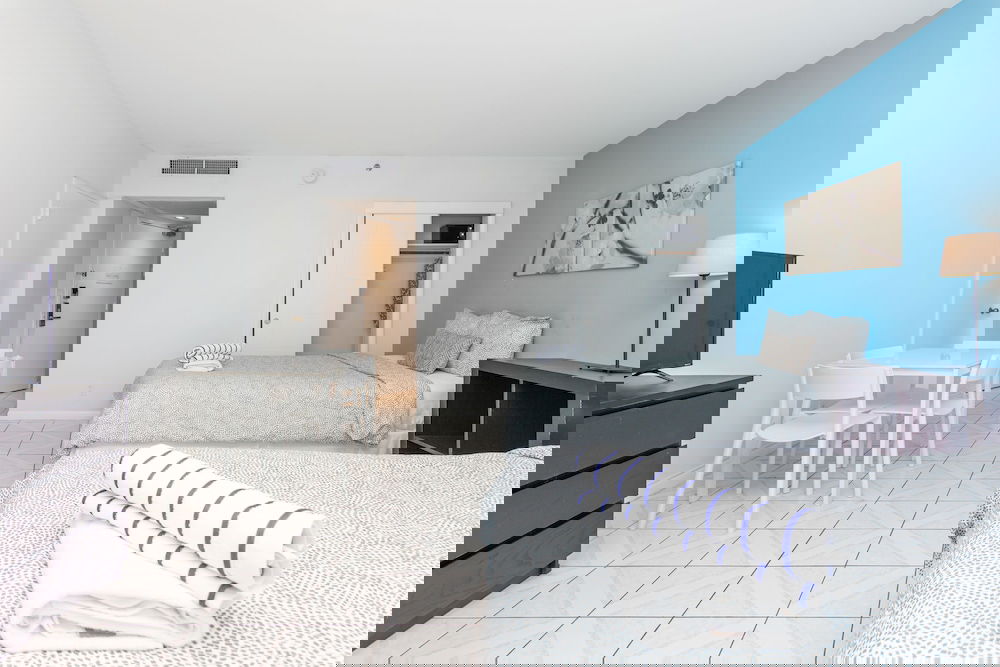 Hotel Girasole Suites