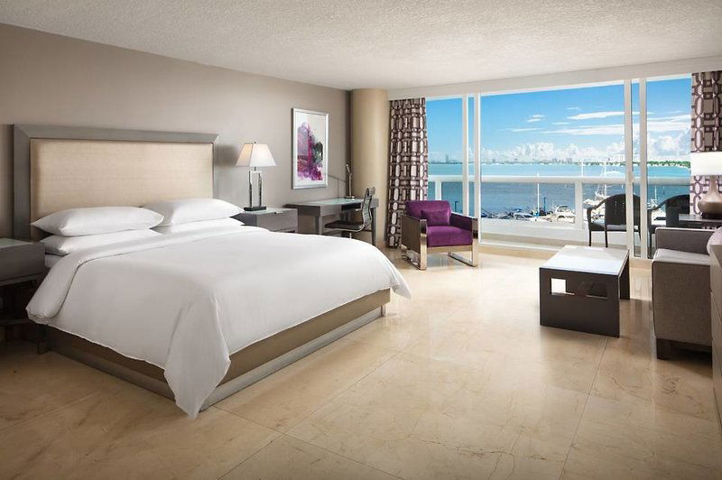Hotel Doubletree By Hilton Grand Hotel Biscayne Bay