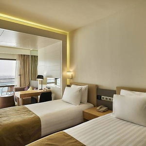 Hotel Holiday Inn Cairo Maadi cazare Cairo