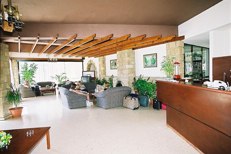 dal travel Hilltop Gardens Hotel Apartments
