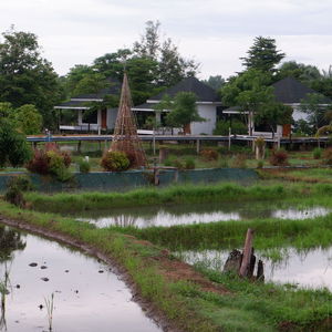 Hotel Nok Chan Mee Na cazare Chom Thong