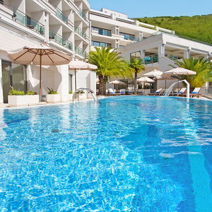 Hotel Monte Casa Spa & Wellness cazare Petrovac na Moru