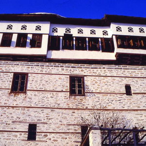 Hotel Santikos Mansion cazare Pyli