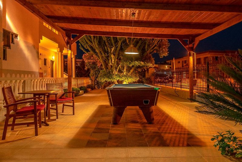 dal travel Bright Star Apartments