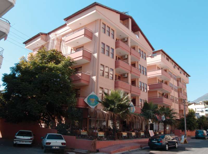 Hotel Maren Beach