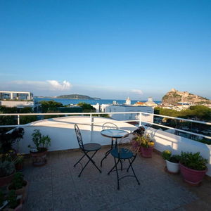 Sejur Hotel Villa Cecilia vacanta Ischia Porto