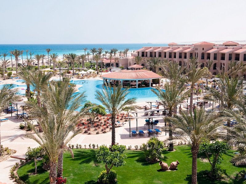 Hotel Jaz Almaza Beach Resort
