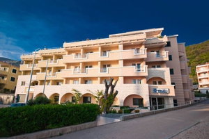 Hotel Wgrand cazare Petrovac na Moru