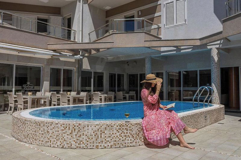 Hotel Apartments Del Mar