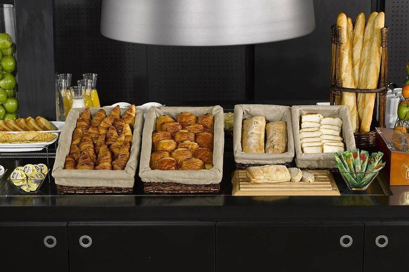 Hotel Campanile Versailles Buc