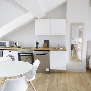 Hotel Apparts De L'oncle Louis cazare Versailles