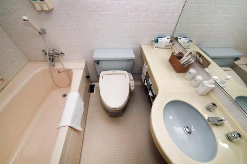 Hotel Kumegawa Wing Hotel