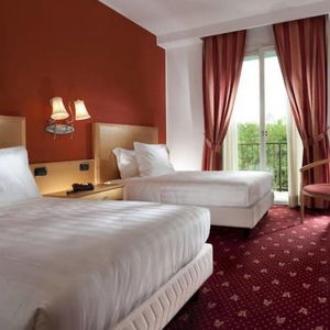 Hotel Hilton Garden Inn Milan cazare Somma Lombardo