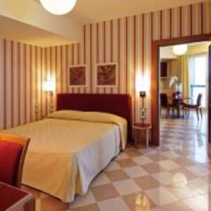 Sejur Unahotels The One Milano vacanta San Donato Milanese