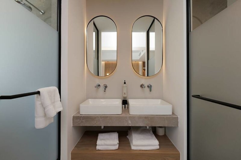 dal travel Hilton Garden Inn Athens Syggrou Avenue