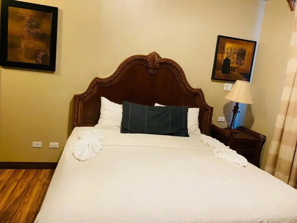 Hotel Hotel Royal Blue & Golf Cart Rental