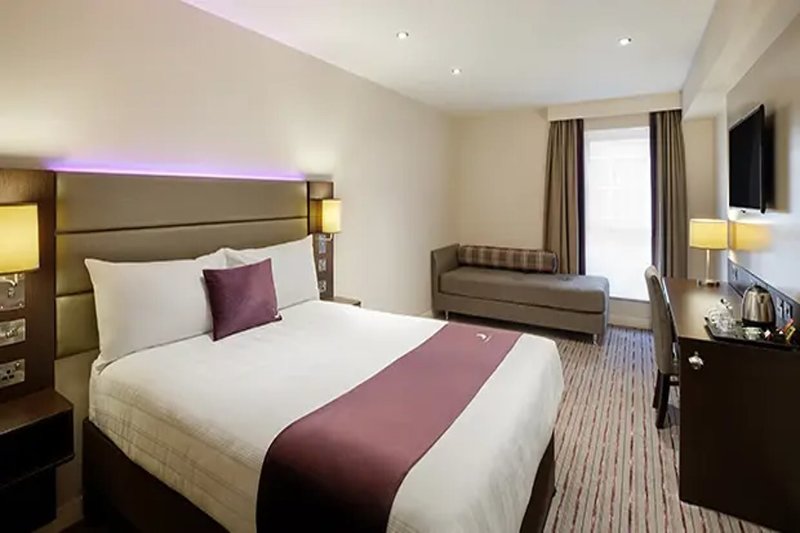 Premier Inn Livingston (Bathgate) Hotel