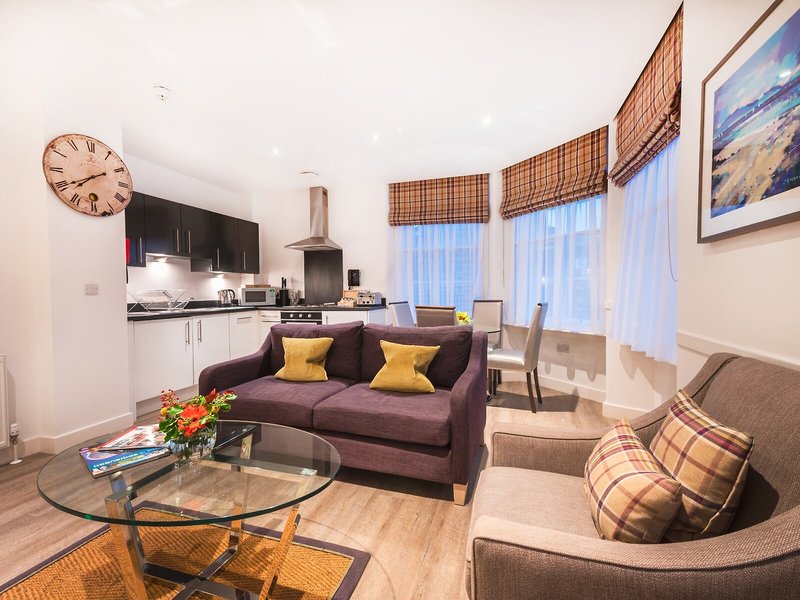 Braid Apartments By Mansley