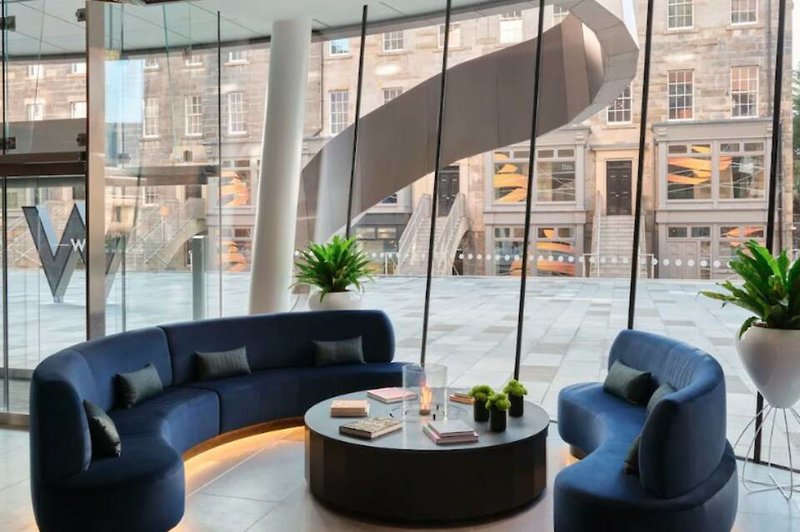 W Edinburgh