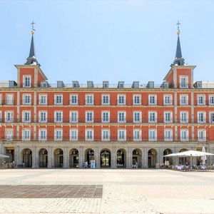 Hotel Pestana Plaza Mayor Madrid cazare Madrid