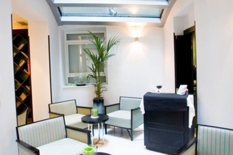 Hotel Meninas