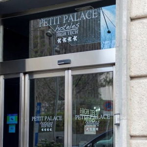 Sejur Petit Palace President Castellana vacanta Madrid