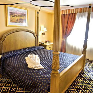 Sejur Hotel Agora Juan De Austria vacanta Madrid