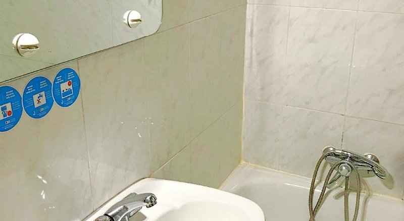 Hotel Hostal Los Arcos