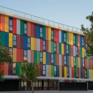 Sejur Dwo Colours Alcalá By Checkin vacanta Madrid