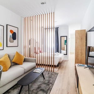 Sejur Smartr Madrid Atocha Reina Sofía vacanta Madrid