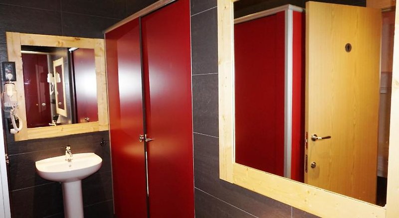 Hotel Far Home Atocha