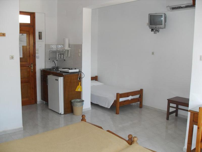 dal travel Vera Studios