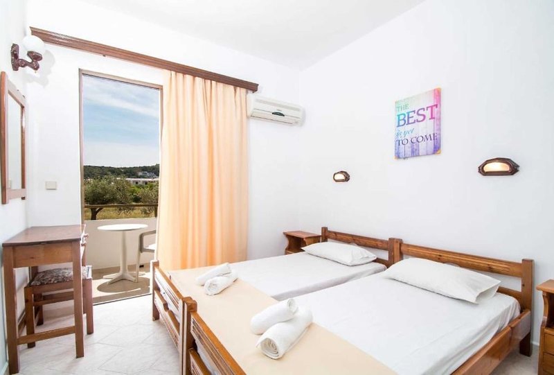 dal travel Nikos Bnb