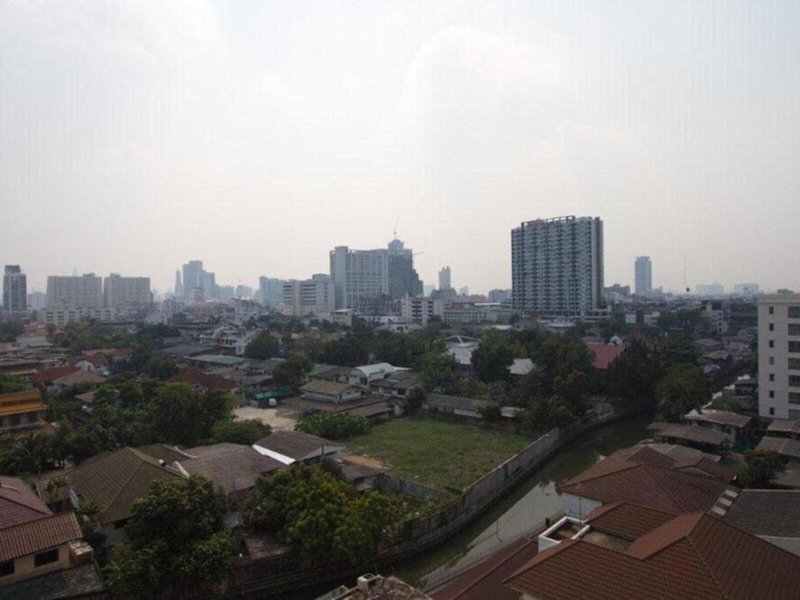 Hotel Boutique Poo-Yai Ma At Bp Place