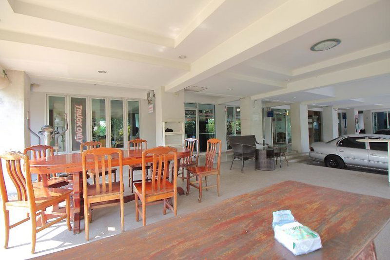 Hotel Ladawan Villa By Oyo Rooms