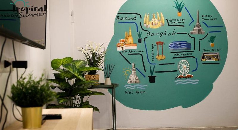 Hotel Tropical Summer Cafe & Hostel