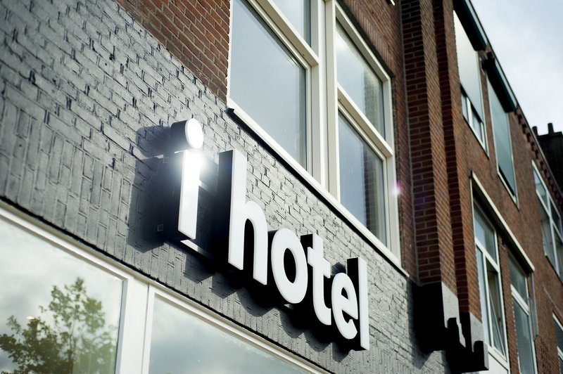 Hotel I Hotel