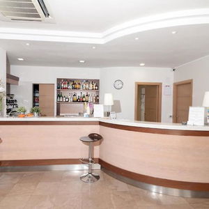 Hotel Residence T2 cazare Adria