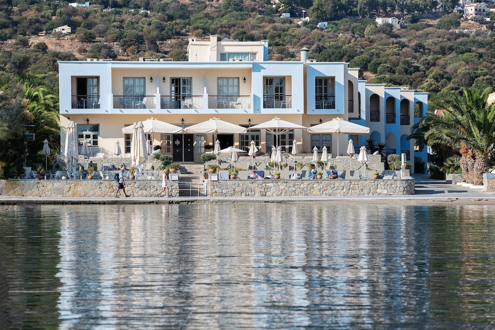 Hotel Pedi Beach Hotel
