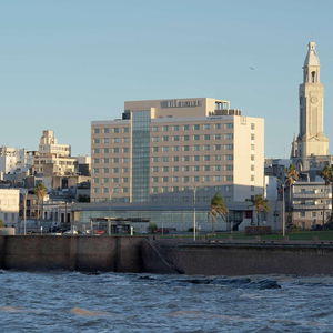 Hotel Nh Montevideo Columbia cazare Montevideo