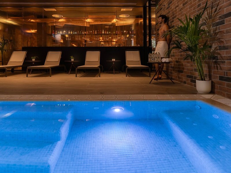 Axel Hotel Bilbao