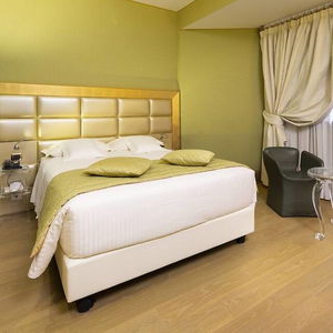 Hotel Rubens Hotel cazare Quebec