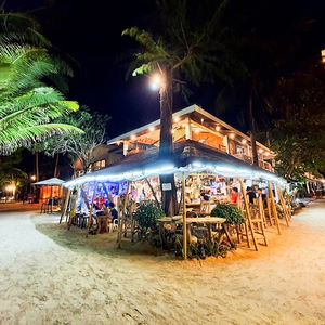 Hotel Cocoloco Boracay Beach Resort cazare Insula Boracay