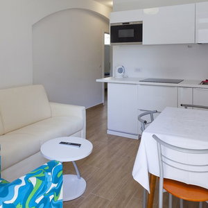 Hotel Villa Petra cazare Bol