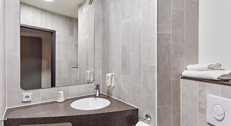 Hotel B&B Hotel Köln-West